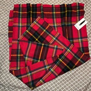 NWT Nine West Oversized Plaid Scarf